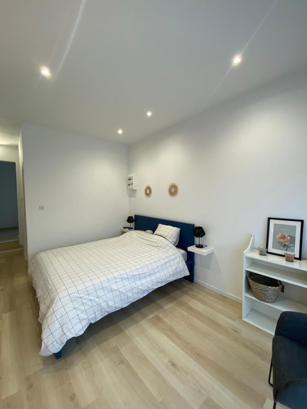 Studio En Provence Avec Piscine La Barben Luaran gambar